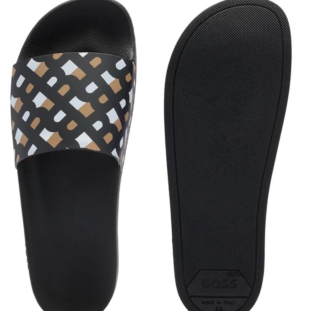 NWT BOSS Mens Bay it Monogram slides with contoured footbed Size size 42